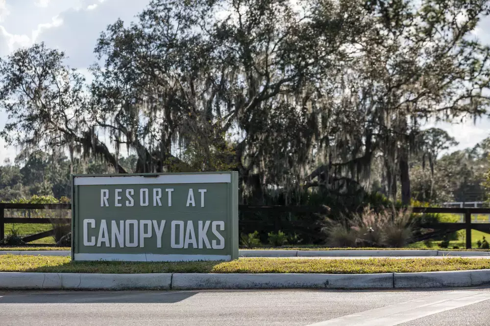 Resort at Canopy Oaks sign